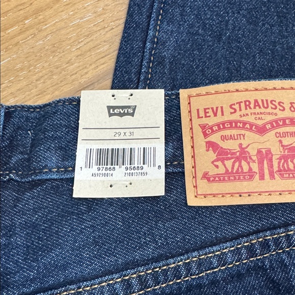 Levi's Indigo Denim Jeans - Picture 5 of 10